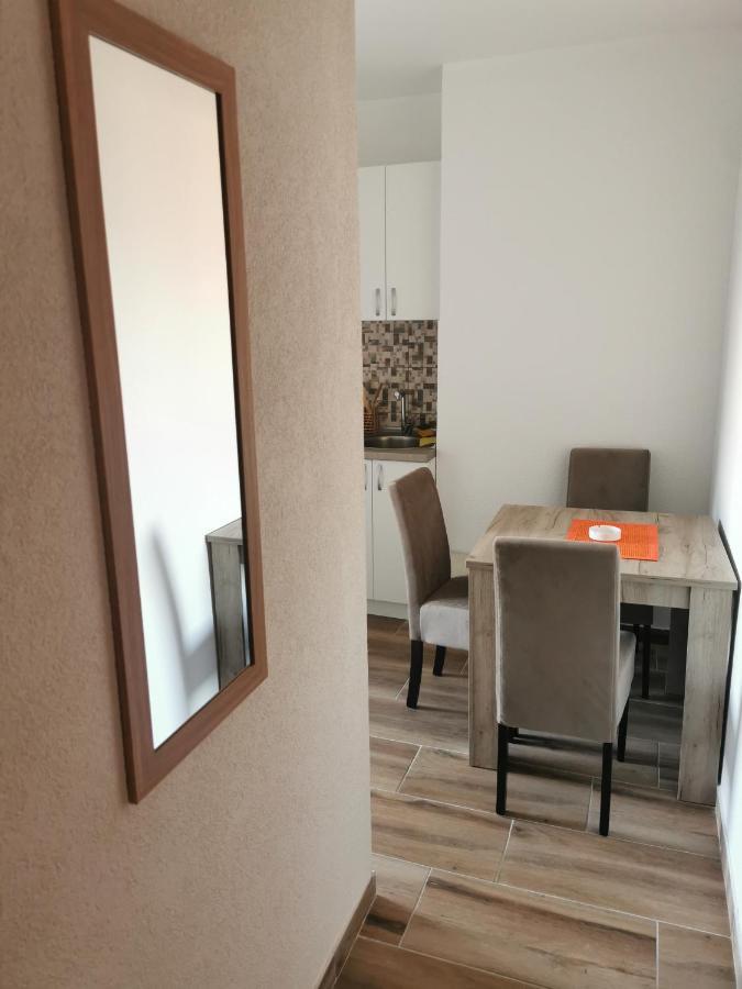 Apartmani Manila, Vauceri, Terme-Popust, Akva Park-Popust, Garazno Mesto Врнячка-Баня Екстер'єр фото