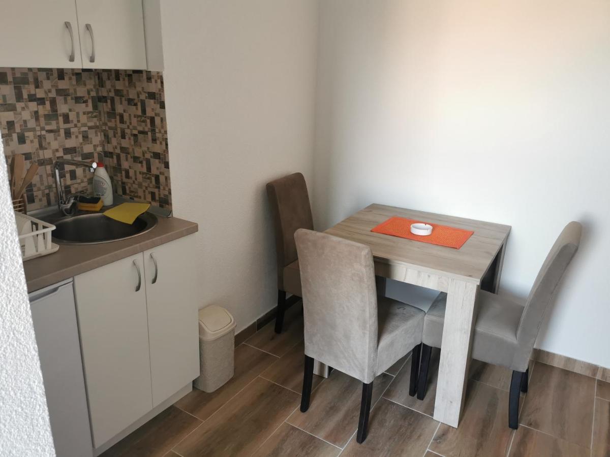 Apartmani Manila, Vauceri, Terme-Popust, Akva Park-Popust, Garazno Mesto Врнячка-Баня Екстер'єр фото